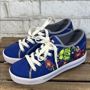 Heelys Youth Marvel The Avengers Wheeled Blue Skate Shoe Sneakers